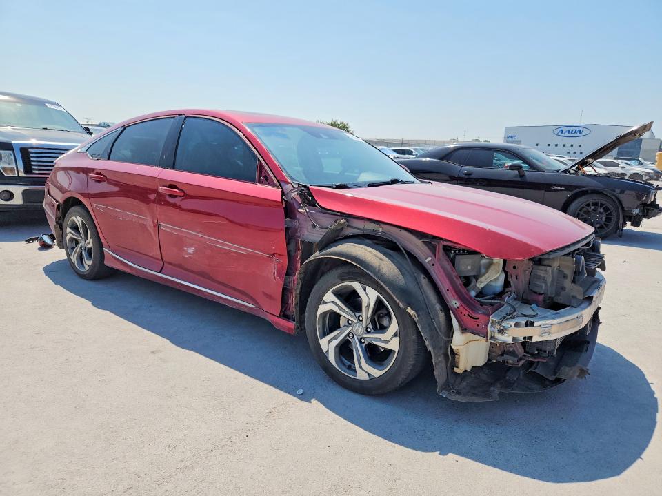 63374206 :رقم المزاد ، 1HGCV1F56JA109955 vin ، 2018 Honda Accord مزاد بيع