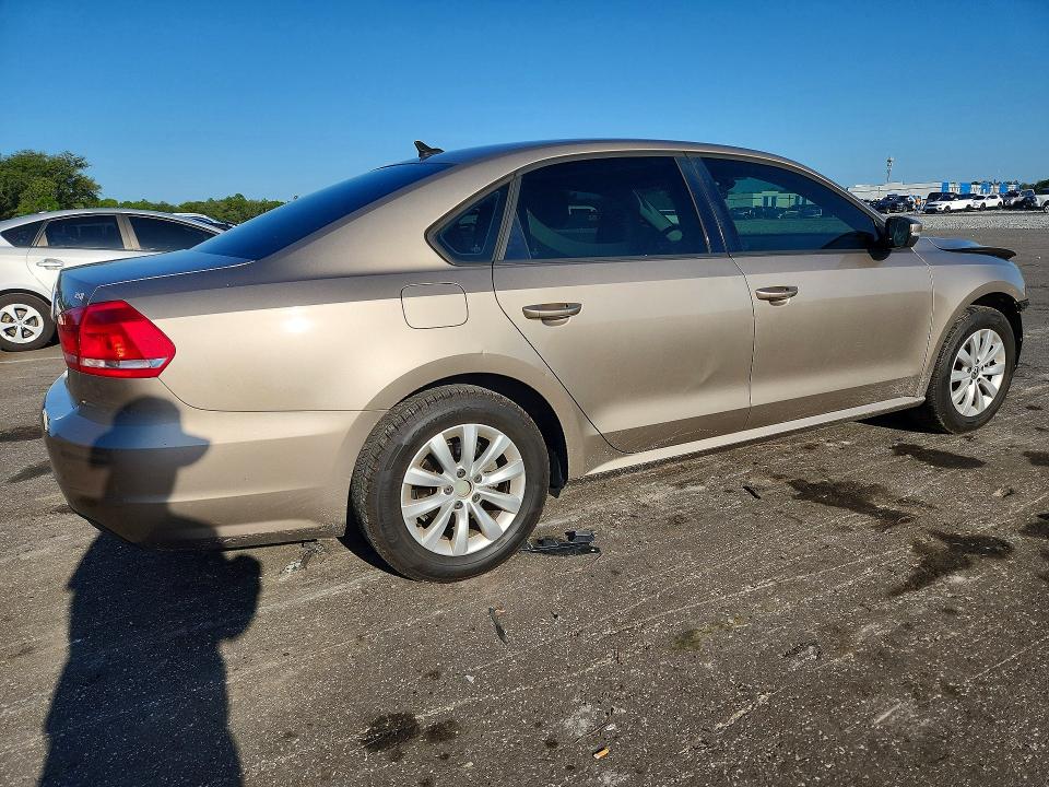 Продаж на аукціоні авто 2015 Volkswagen Passat, vin: 1VWAT7A35FC046974, номер лоту: 66195056