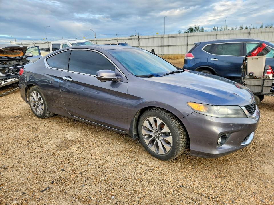 2013 Honda Accord მანქანა იყიდება აუქციონზე, vin: 1HGCT1B8XDA800478, აუქციონის ნომერი: 63733896