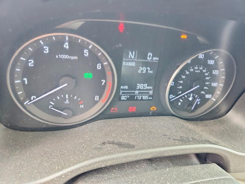 67108056 :رقم المزاد ، 5NPD74LF5JH267935 vin ، 2018 Hyundai Elantra مزاد بيع