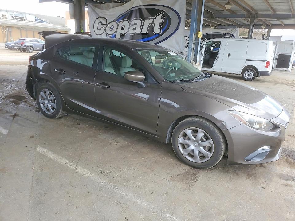 67026546 :رقم المزاد ، JM1BM1U76E1200697 vin ، 2014 Mazda 3 مزاد بيع