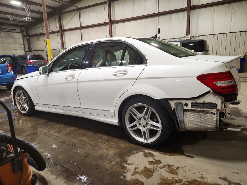 Aukcja sprzedaży 2013 Mercedes-benz C, vin: WDDGF8AB1DR281714, numer aukcji: 64062096