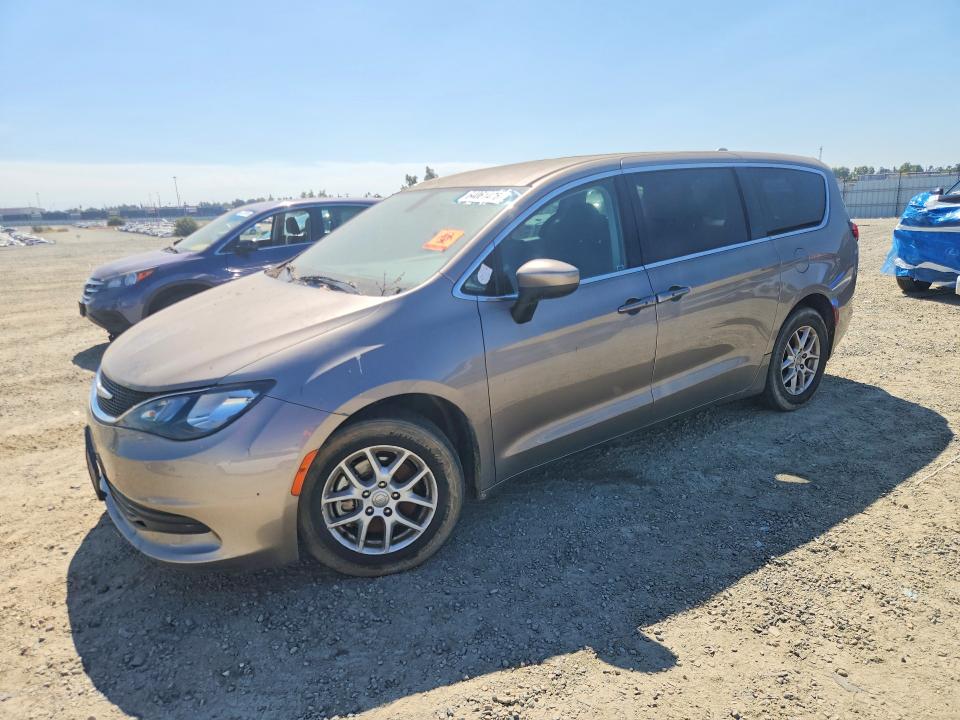 64061476 :رقم المزاد ، 2C4RC1DG1HR587578 vin ، 2017 Chrysler Pacifica مزاد بيع
