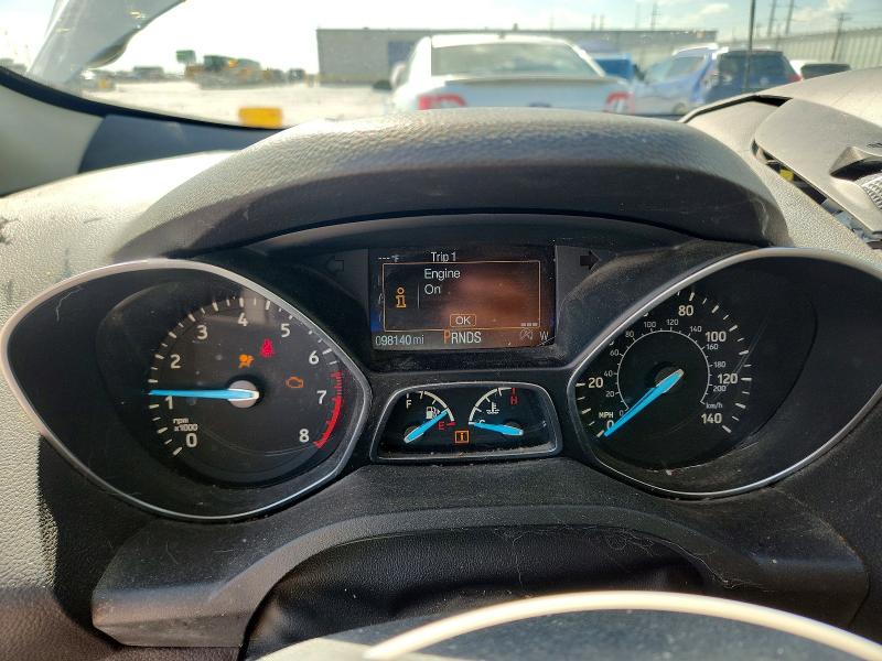 Продажа на аукционе авто 2017 Ford Escape, vin: 1FMCU0J95HUE15670, номер лота: 64453776