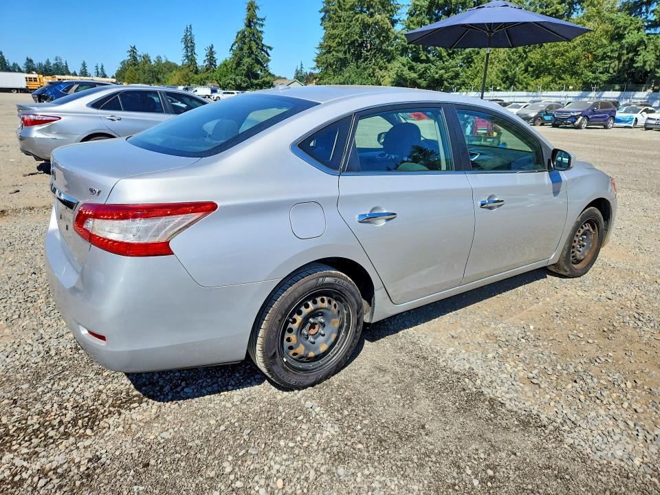 2015 Nissan Sentra მანქანა იყიდება აუქციონზე, vin: 3N1AB7AP4FL668269, აუქციონის ნომერი: 64605016