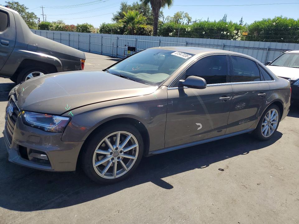 Auction sale of the 2015 Audi A4, vin: WAUFFAFL7FN038186, lot number: 61947036