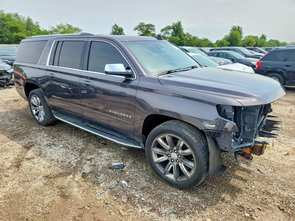 64235296 :رقم المزاد ، 1GNSKKKC4FR723674 vin ، 2015 Chevrolet Suburban مزاد بيع