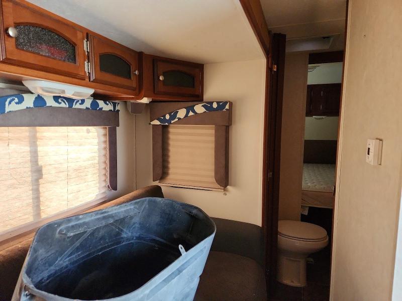 65738906 :رقم المزاد ، 5ZT2FEXB5DA009108 vin ، 2013 Coachman Recreational Vehicle (rv) مزاد بيع