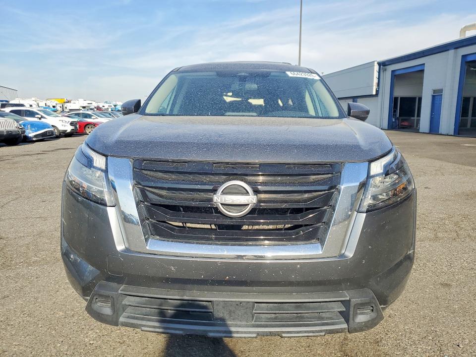 66423926 :رقم المزاد ، 5N1DR3BC7NC268447 vin ، 2022 Nissan Pathfinder مزاد بيع