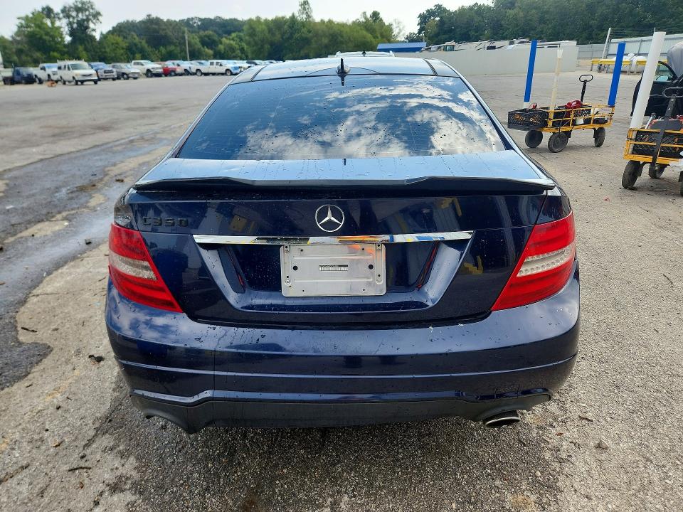 66420146 :رقم المزاد ، WDDGJ5HB4CF726904 vin ، 2012 Mercedes-benz C مزاد بيع