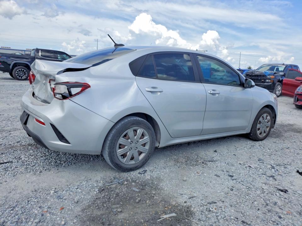 2022 Kia Rio მანქანა იყიდება აუქციონზე, vin: 3KPA24AD3NE458914, აუქციონის ნომერი: 66365786