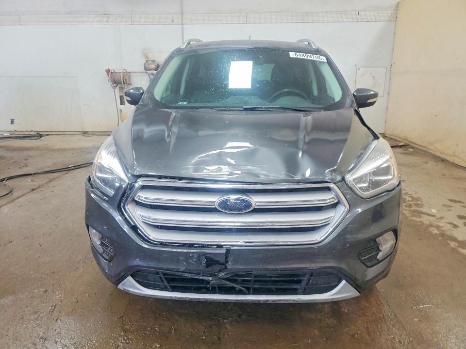 Продажа на аукционе авто 2018 Ford Escape, vin: 1FMCU9J99JUA21194, номер лота: 64899706