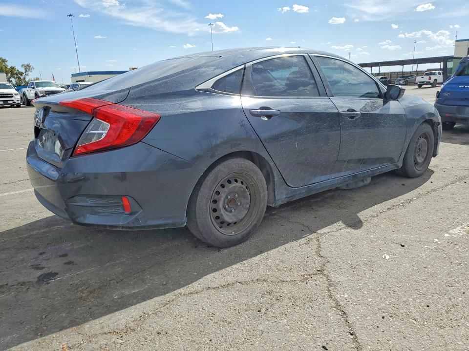 65459096 :رقم المزاد ، 2HGFC2F52JH569690 vin ، 2018 Honda Civic مزاد بيع