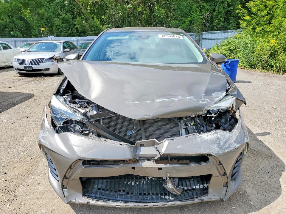 Продажа на аукционе авто 2018 Toyota Corolla, vin: 2T1BURHE4JC075986, номер лота: 65893816