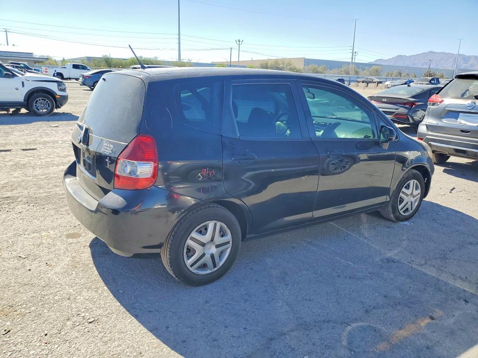 2008 Honda Fit მანქანა იყიდება აუქციონზე, vin: JHMGD38408S018170, აუქციონის ნომერი: 63573596