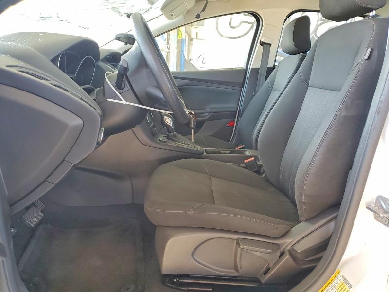 2015 Ford Focus მანქანა იყიდება აუქციონზე, vin: 1FADP3E26FL306643, აუქციონის ნომერი: 63257066