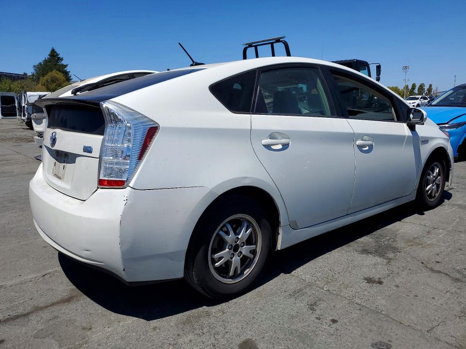 2010 Toyota Prius მანქანა იყიდება აუქციონზე, vin: JTDKN3DU8A1306755, აუქციონის ნომერი: 63811526