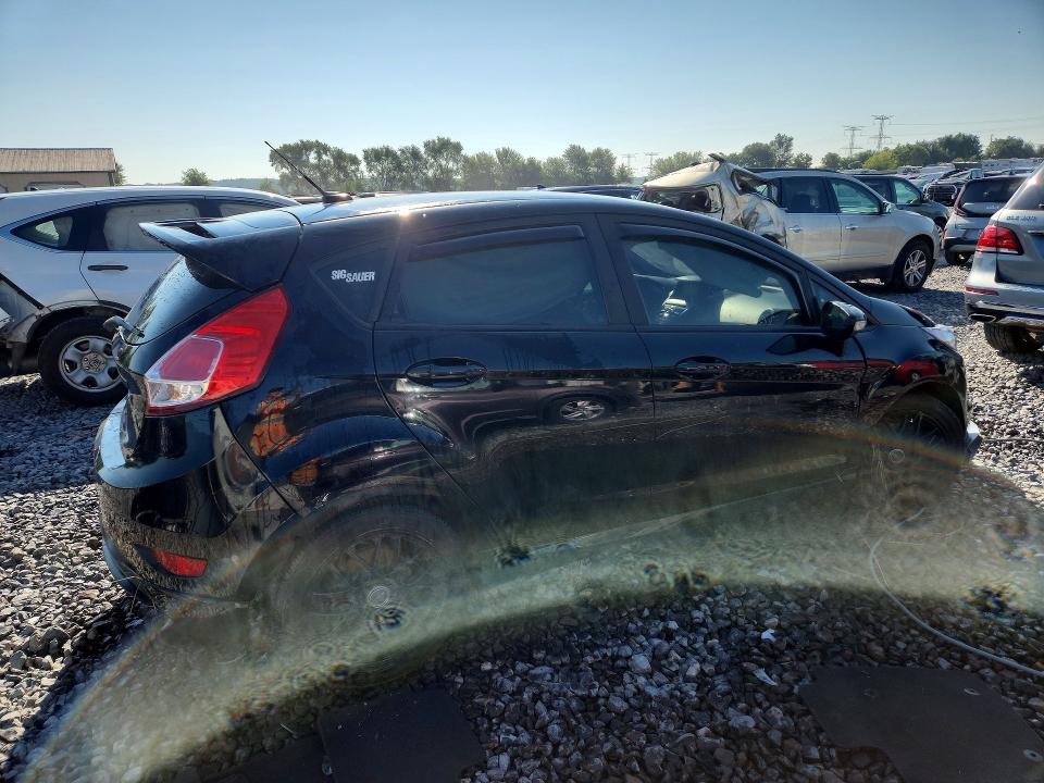 66708096 :رقم المزاد ، 3FADP4GX9HM144202 vin ، 2017 Ford Fiesta مزاد بيع
