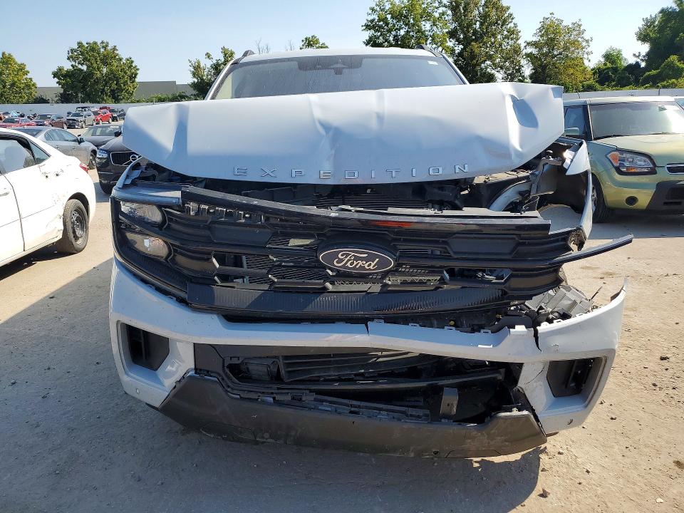 Продаж на аукціоні авто 2025 Ford Expedition, vin: 1FMJK1J88SEA48551, номер лоту: 66745296