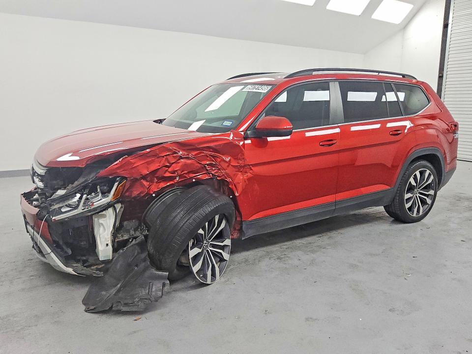 64791496 :رقم المزاد ، 1V2KR2CA9NC560859 vin ، 2022 Volkswagen Atlas مزاد بيع
