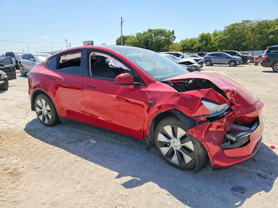 64739106 :رقم المزاد ، 7SAYGDEE2PF808777 vin ، 2023 Tesla Model Y مزاد بيع