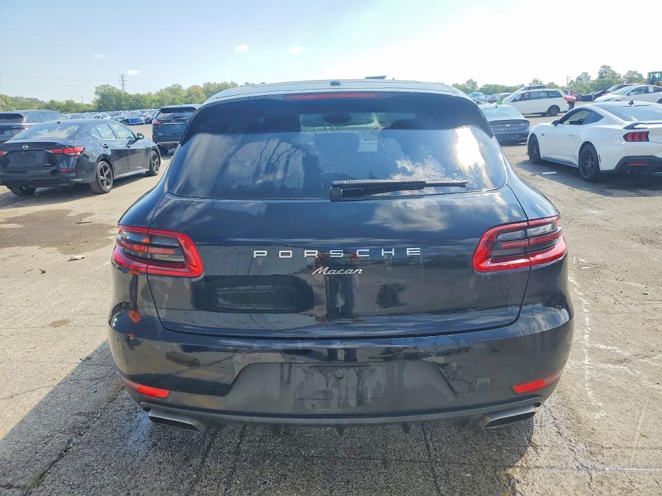 Aukcja sprzedaży 2017 Porsche Macan, vin: WP1AA2A58HLB05997, numer aukcji: 66210636