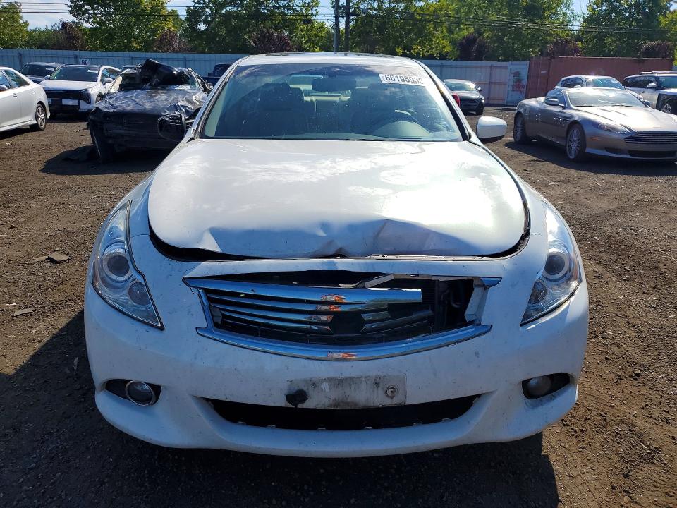 2015 Infiniti Q40 მანქანა იყიდება აუქციონზე, vin: JN1CV6AR2FM521451, აუქციონის ნომერი: 66195936