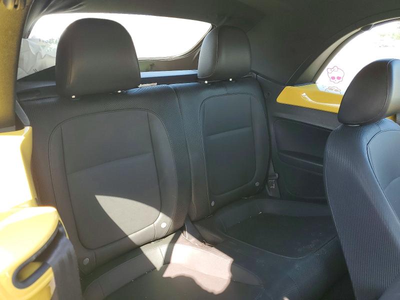 66226516 :رقم المزاد ، 3VW517AT7FM807848 vin ، 2015 Volkswagen Beetle مزاد بيع