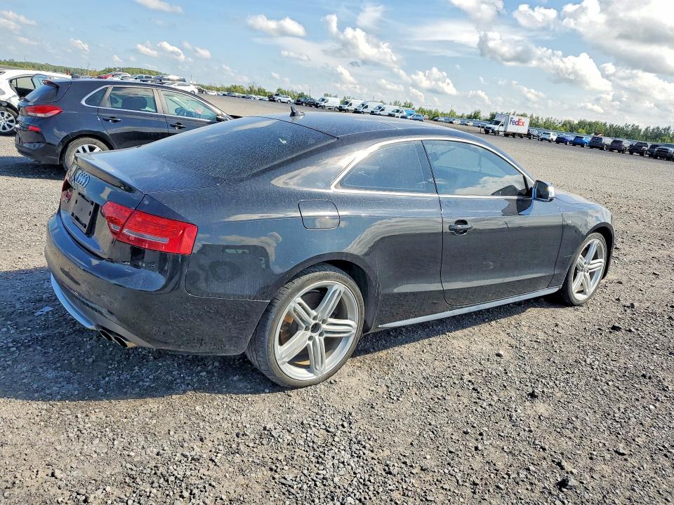 Продажа на аукционе авто 2010 Audi S5, vin: WAUGVBFR4AA024828, номер лота: 66899976