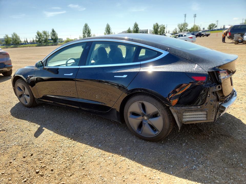 63200716 :رقم المزاد ، 5YJ3E1EB5LF738882 vin ، 2020 Tesla Model 3 مزاد بيع