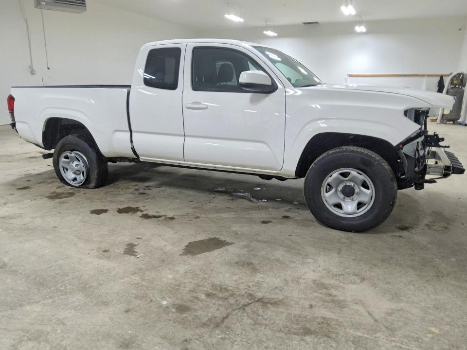 62344316 :رقم المزاد ، 3TYSX5EN4PT021953 vin ، 2023 Toyota Tacoma مزاد بيع