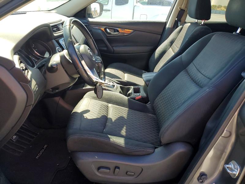 65613996 :رقم المزاد ، JN8AT2MT6HW145763 vin ، 2017 Nissan Rogue مزاد بيع