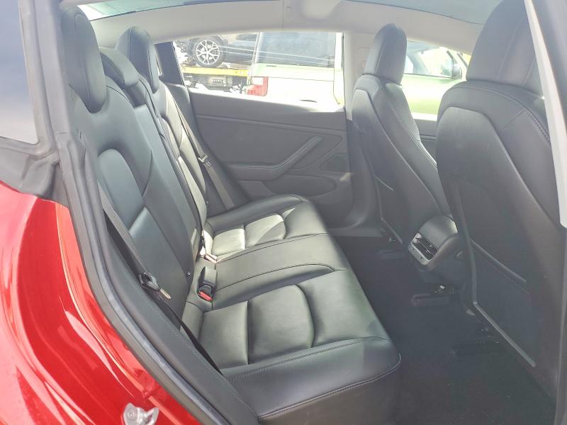 65738736 :رقم المزاد ، 5YJ3E1EA3JF022342 vin ، 2018 Tesla Model 3 مزاد بيع