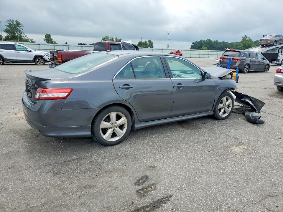 2011 Toyota Camry მანქანა იყიდება აუქციონზე, vin: 4T1BF3EK1BU601010, აუქციონის ნომერი: 62829056