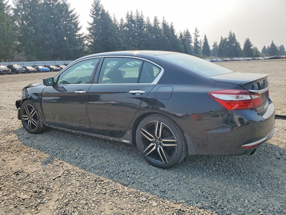 Продажа на аукционе авто 2017 Honda Accord, vin: 1HGCR2F57HA112822, номер лота: 63556176