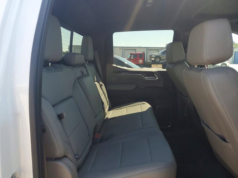 Auction sale of the 2026 Chevrolet Silverado, vin: 1GCUKEE87TZ117159, lot number: 63586046