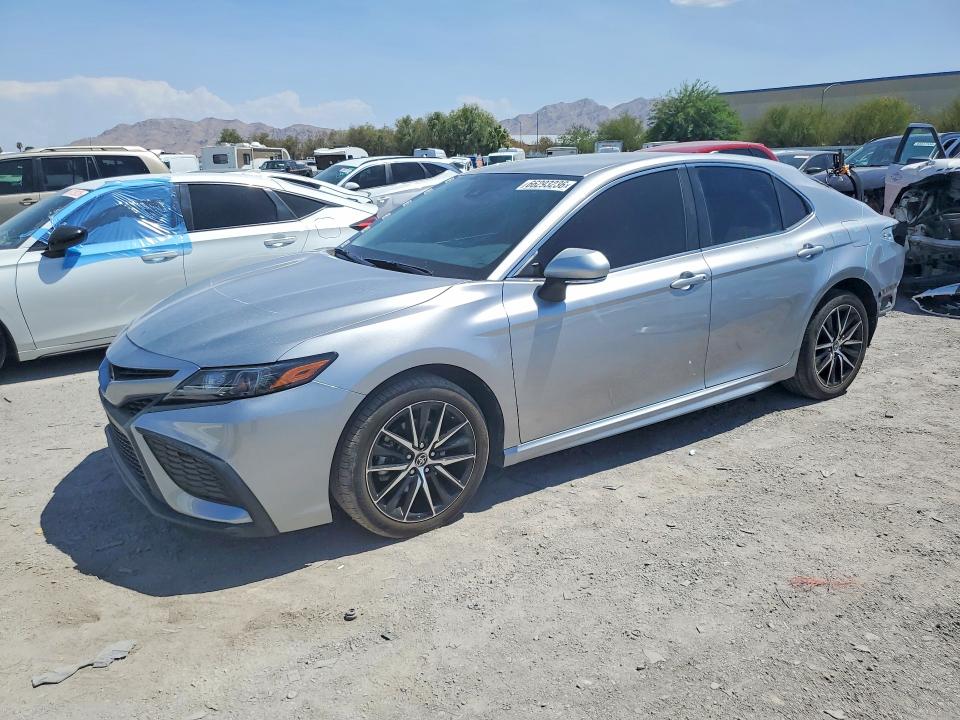 Продаж на аукціоні авто 2024 Toyota Camry, vin: 4T1G11AK1RU844440, номер лоту: 66293236