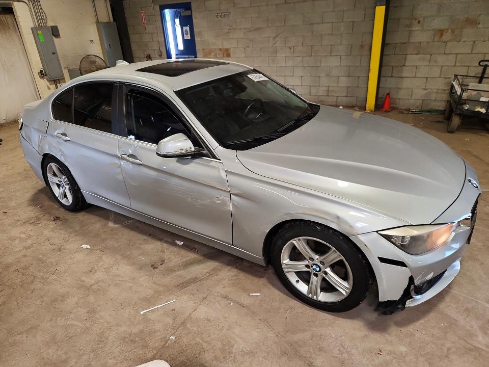 63854446 :رقم المزاد ، WBA3B5C54FF959481 vin ، 2015 Bmw 328 مزاد بيع