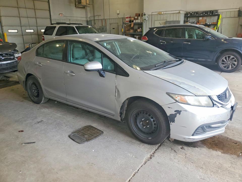 66242796 :رقم المزاد ، 19XFB2F5XFE111318 vin ، 2015 Honda Civic مزاد بيع