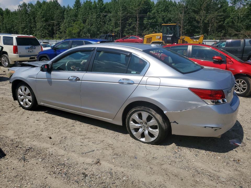 64450496 :رقم المزاد ، 1HGCP36858A027046 vin ، 2008 Honda Accord مزاد بيع