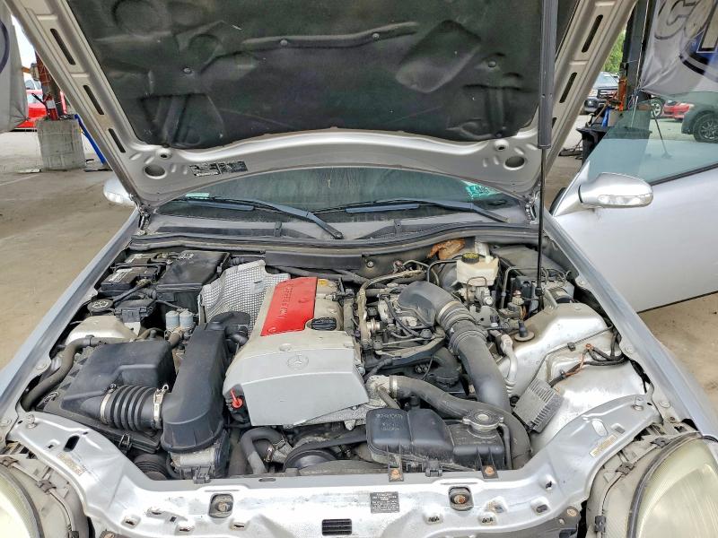 2001 Mercedes-benz Slk მანქანა იყიდება აუქციონზე, vin: WDBKK49F31F186177, აუქციონის ნომერი: 63857466