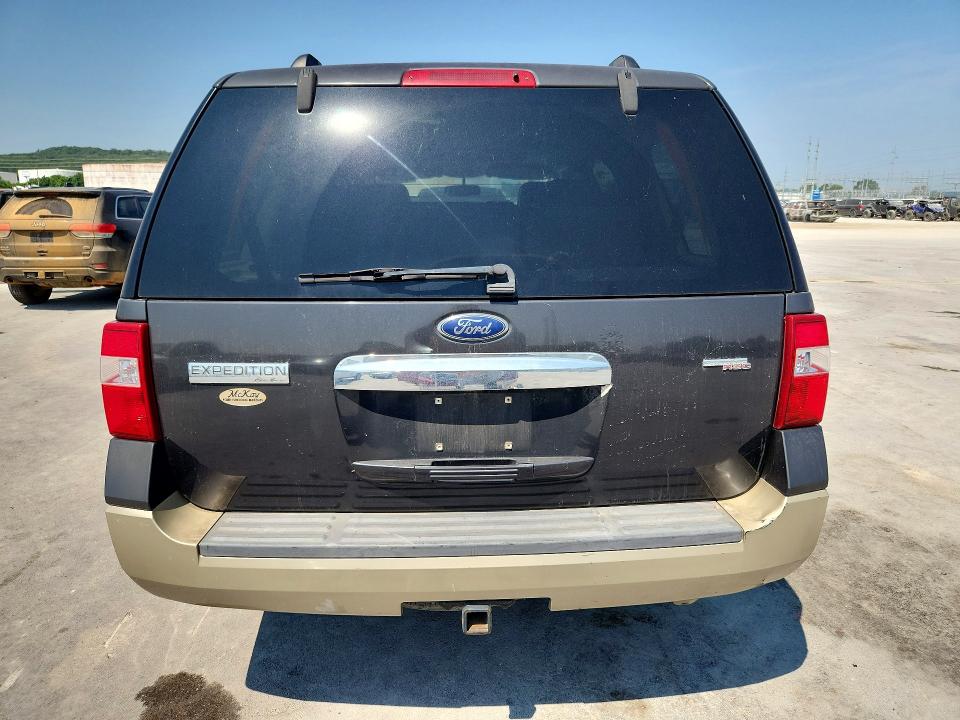63530176 :رقم المزاد ، 1FMFU17597LA89142 vin ، 2007 Ford Expedition مزاد بيع