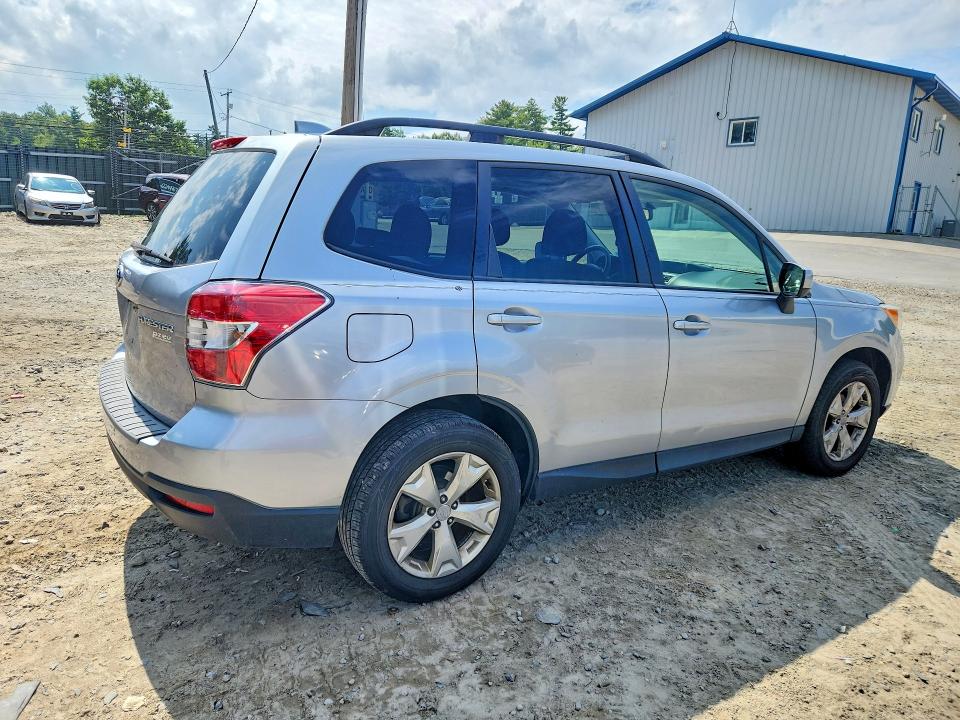 2016 Subaru Forester მანქანა იყიდება აუქციონზე, vin: JF2SJADC9GH493190, აუქციონის ნომერი: 66507216