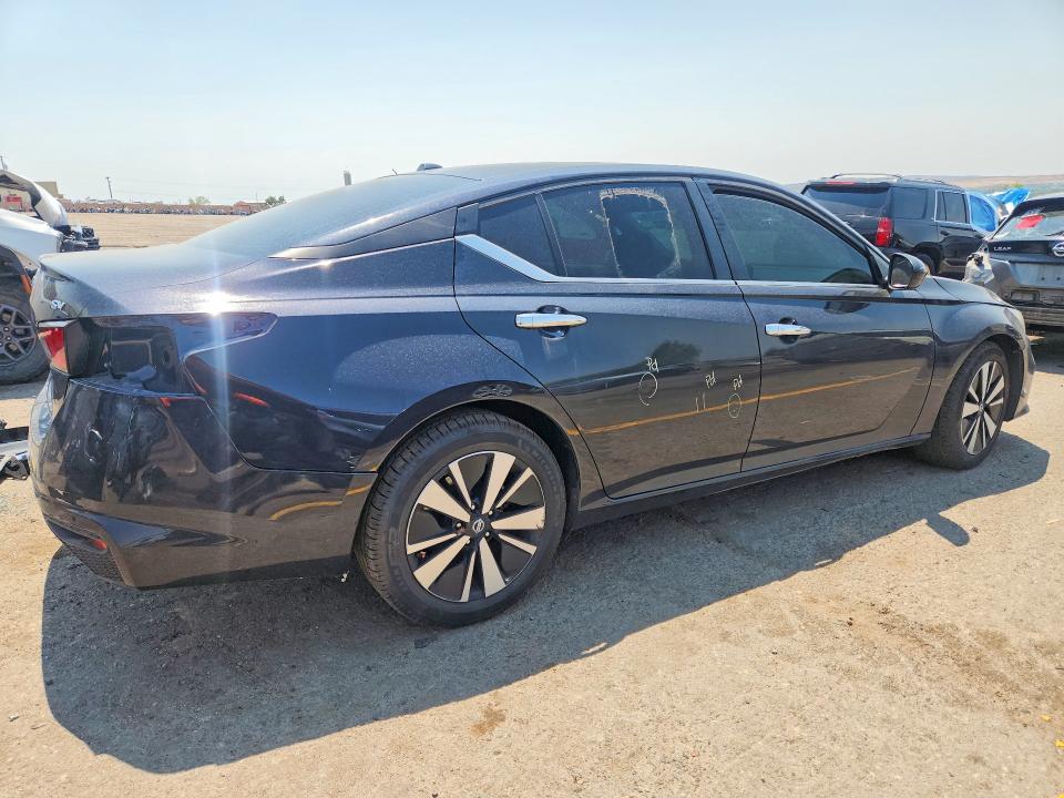 Продаж на аукціоні авто 2022 Nissan Altima, vin: 1N4BL4DV1NN397926, номер лоту: 64124596
