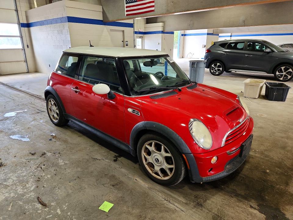 Продажа на аукционе авто 2005 Mini Cooper, vin: WMWRE33545TL15422, номер лота: 63611276