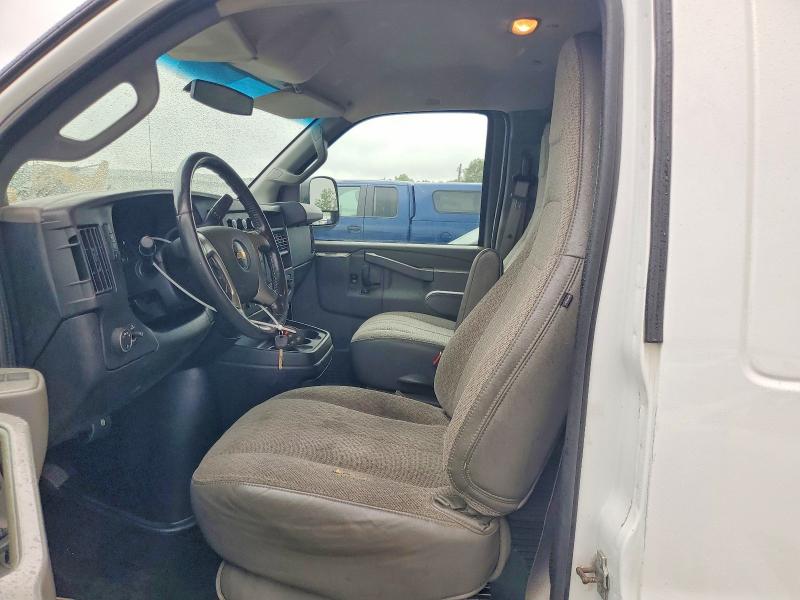64439576 :رقم المزاد ، 1GCWGAFF5G1220049 vin ، 2016 Chevrolet Express G2500 مزاد بيع