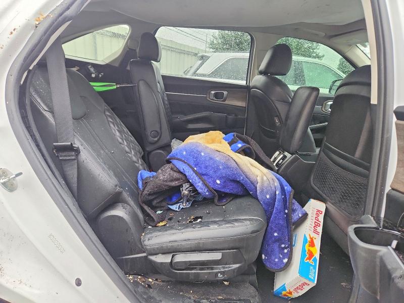 65158656 :رقم المزاد ، 5XYRKDLF5NG092815 vin ، 2022 Kia Sorento مزاد بيع