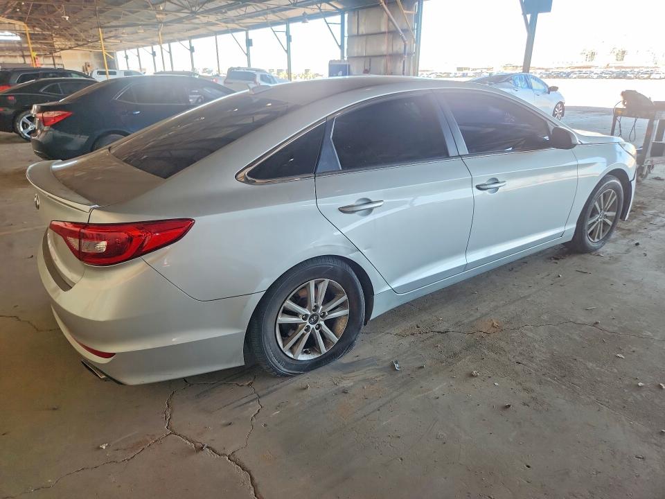 65530836 :رقم المزاد ، 5NPE24AF0HH530218 vin ، 2017 Hyundai Sonata مزاد بيع
