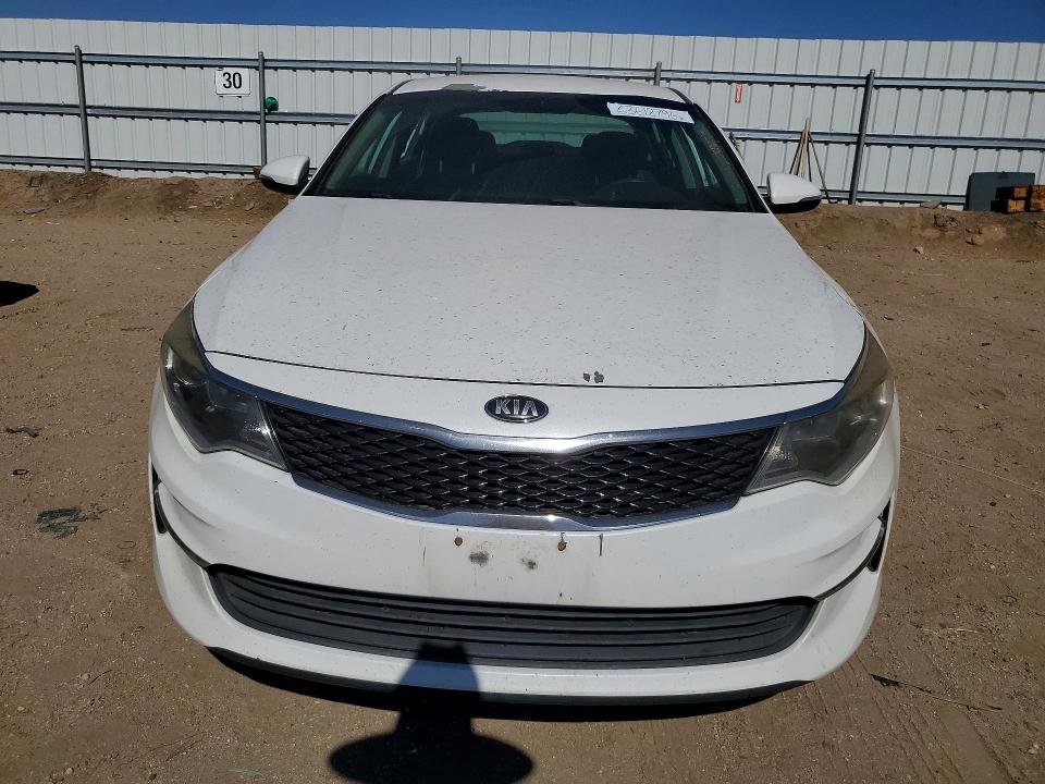 63618796 :رقم المزاد ، 5XXGT4L31JG248843 vin ، 2018 Kia Optima مزاد بيع