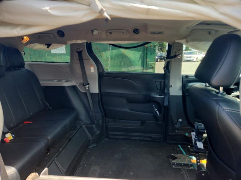 2015 Toyota Sienna მანქანა იყიდება აუქციონზე, vin: 5TDXK3DC0FS676369, აუქციონის ნომერი: 64746036